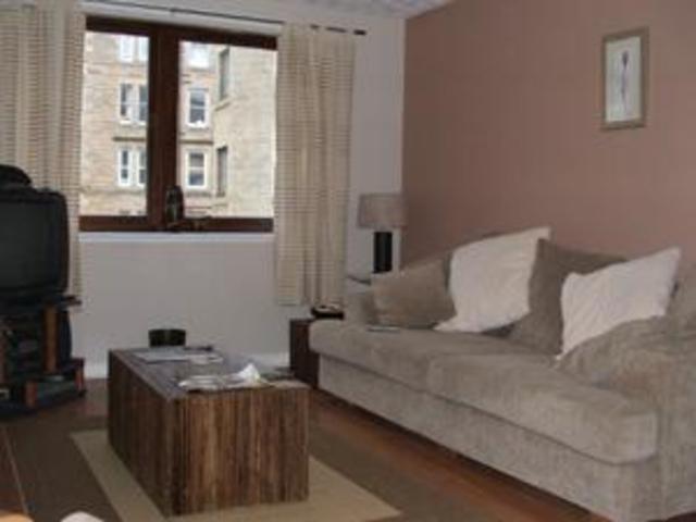  Image of 2 bedroom Flat to rent in Dalgety Road Edinburgh EH7 at Meadowbank Edinburgh Edinburgh, EH7 5UH