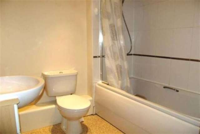  Image of 2 bedroom Flat to rent in Scholars Park Darlington DL3 at Darlington, DL3 7FD
