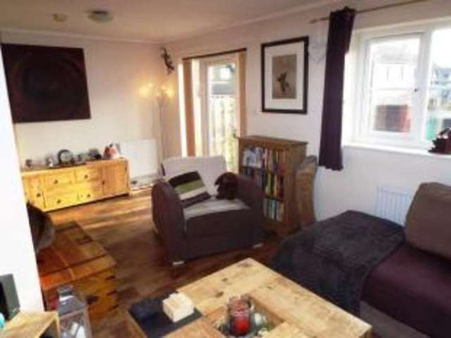  Image of 3 bedroom Barn Conversion for sale in Old Barn Close Henlow SG16 at Old Barn Close Henlow Henlow, SG16 6NL