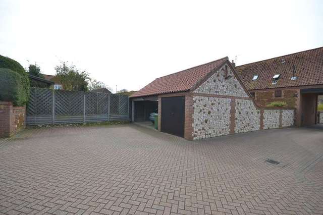  Image of 4 bedroom Detached house for sale in Chapel Road Dersingham King