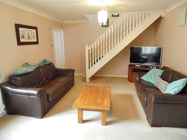  Image of 5 bedroom Detached house for sale in Derwent Close Horndean Waterlooville PO8 at Derwent Close Horndean Waterlooville, PO8 0DH