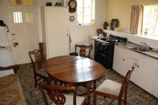  Image of 3 bedroom Detached house for sale in Stoke Road North Curry Taunton TA3 at 16 Stoke Road North Curry Taunton, TA3 6LR