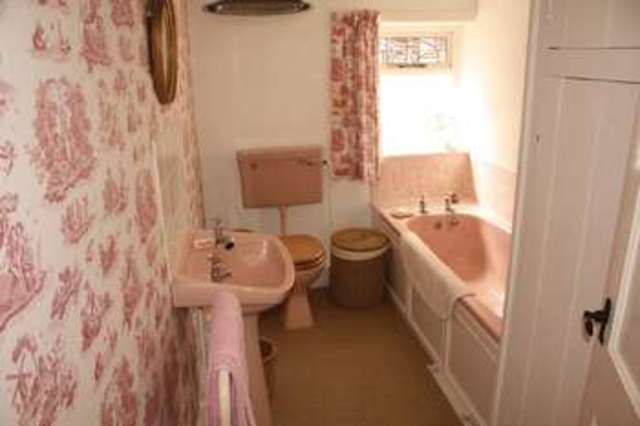  Image of 3 bedroom Detached house for sale in Stoke Road North Curry Taunton TA3 at 16 Stoke Road North Curry Taunton, TA3 6LR