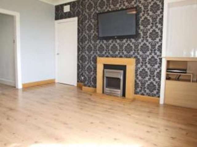  Image of 2 bedroom Flat for sale in Dick Crescent Burntisland KY3 at Burntisland Fife Burntisland, KY3 0BS