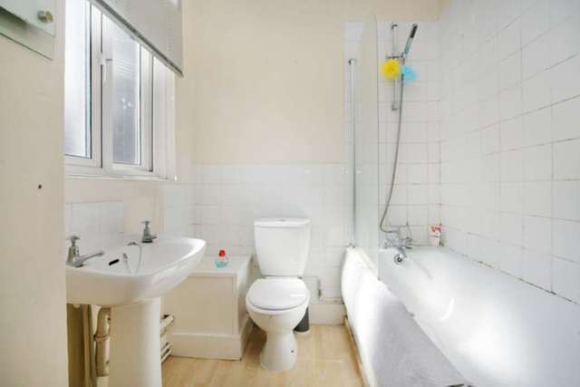  Image of 1 bedroom Flat to rent in Digby Road London E9 at Digby Road Homerton London, E9 6HX