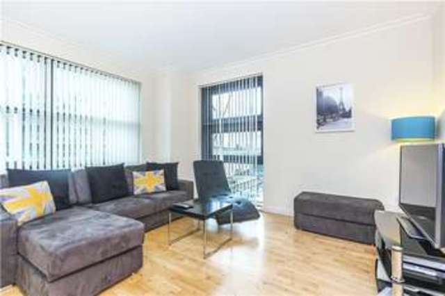  Image of 3 bedroom Detached house for sale in South Quay Square London E14 at 3 South Quay Square London South Quay, E14 9RU