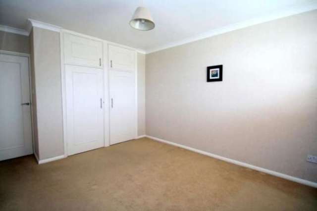  Image of 2 bedroom Apartment to rent in Donnington Place Woodlands Avenue Rustington Littlehampton BN16 at Woodlands Avenue Rustington East Preston, BN16 3EX
