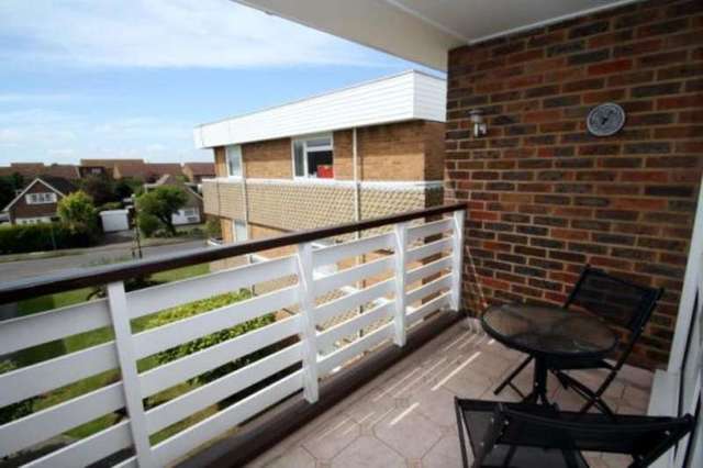  Image of 2 bedroom Apartment to rent in Donnington Place Woodlands Avenue Rustington Littlehampton BN16 at Woodlands Avenue Rustington East Preston, BN16 3EX