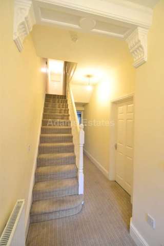  Image of 1 bedroom House Share to rent in Hamilton Road Earley Reading RG1 at Hamilton Road  Reading, RG1 5RD
