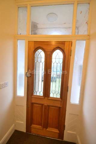  Image of 1 bedroom House Share to rent in Hamilton Road Earley Reading RG1 at Hamilton Road  Reading, RG1 5RD