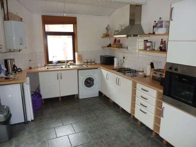  Image of 3 bedroom Terraced house to rent in Douglas Road Anfield Liverpool L4 at Douglas Road  Liverpool, L4 2RQ