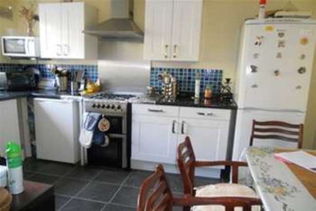  Image of 2 bedroom Detached house to rent in Dover Close Quinton Birmingham B32 at Birmingham, B32 4JT