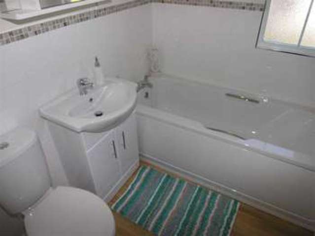  Image of 2 bedroom Property for sale in Downlands Park Homes Half Moon Lane Pepperstock Luton LU1 at Downlands Park Luton Luton, LU1 4LN