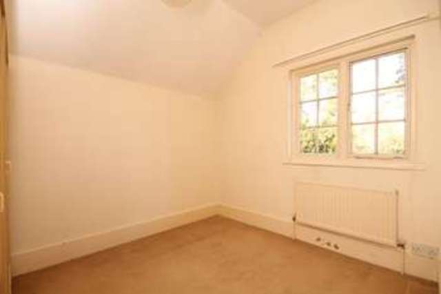  Image of 3 bedroom Semi-Detached house to rent in Dungates Lane Buckland Betchworth RH3 at Dungates Lane Buckland Betchworth, RH3 7BD