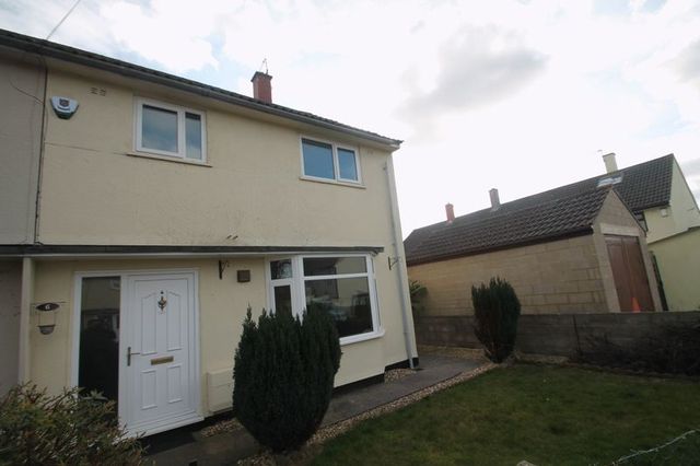  Image of 3 bedroom Terraced house to rent in Dutton Close Stockwood Bristol BS14 at Dutton Close  Bristol, BS14 8BX