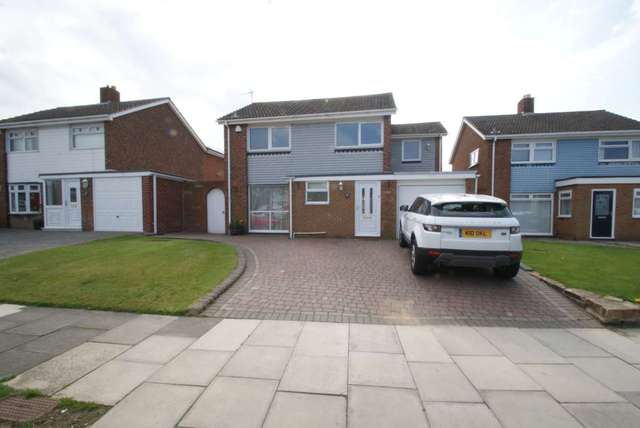 Image of 4 bedroom Detached house for sale in Earlsdon Avenue Acklam Middlesbrough TS5 at Earlsdon Avenue Acklam Middlesbrough, TS5 8JR