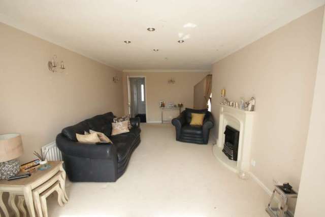  Image of 4 bedroom Detached house for sale in Earlsdon Avenue Acklam Middlesbrough TS5 at Earlsdon Avenue Acklam Middlesbrough, TS5 8JR