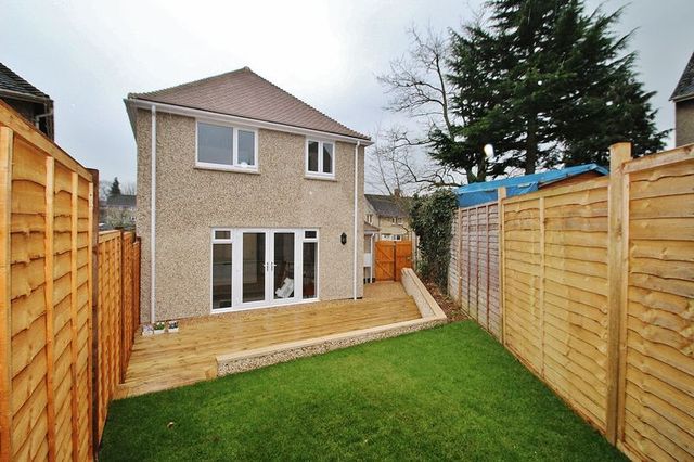  Image of 3 bedroom Detached house for sale in Eastfield Road Witney OX28 at Eastfield Road  Witney, OX28 1HR