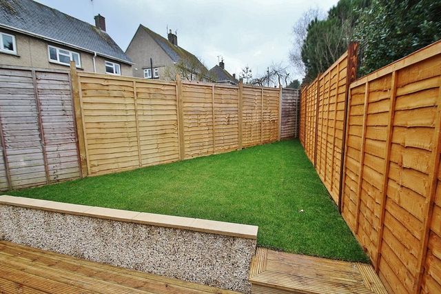  Image of 3 bedroom Detached house for sale in Eastfield Road Witney OX28 at Eastfield Road  Witney, OX28 1HR