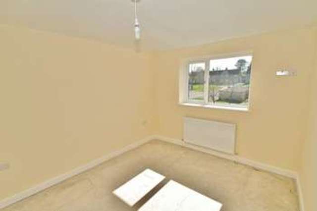  Image of 3 bedroom Detached house for sale in Eastfield Road Witney OX28 at Eastfield Road  Witney, OX28 1HR