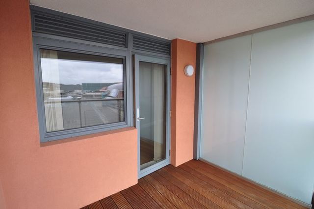  Image of 1 bedroom Flat to rent in Broad Weir Broadmead Bristol BS1 at Broad Weir  Bristol, BS1 3DH