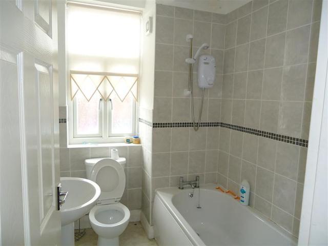  Image of 2 bedroom Flat to rent in Edge Grove Fairfield Liverpool L7 at Kensington  Liverpool, L7 0HW