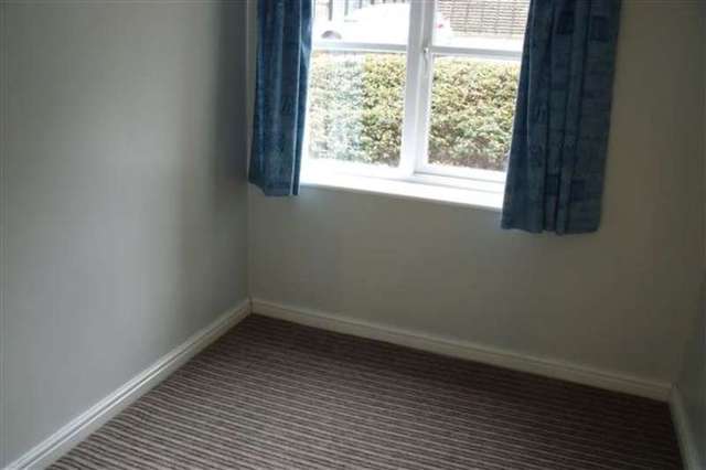  Image of 2 bedroom Apartment to rent in Filey Road Scarborough YO11 at Scarborough, YO11 2TJ