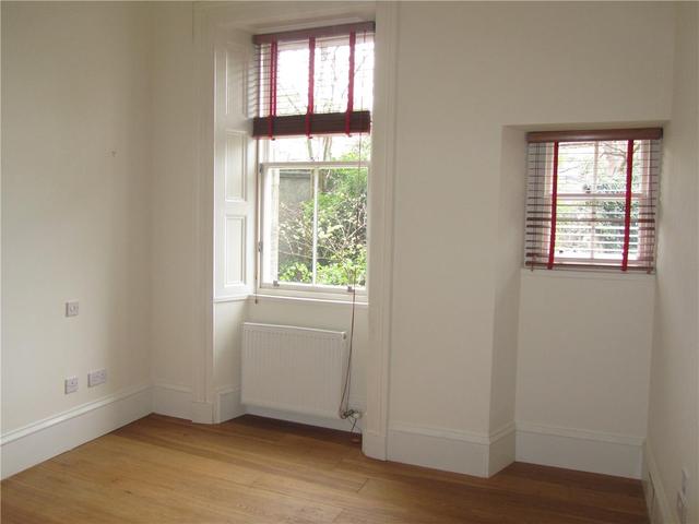  Image of 2 bedroom Flat to rent in Eglinton Crescent Edinburgh EH12 at West End Edinburgh Edinburgh, EH12 5BY