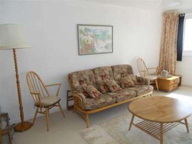  Image of 2 bedroom Property for sale in Grove Road Bournemouth BH1 at Elizabeth Court East Cliff East Cliff, BH1 3DS