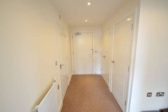  Image of 2 bedroom Flat to rent in Cumbrian Way Southampton SO16 at Southampton Coxford, SO16 4AT