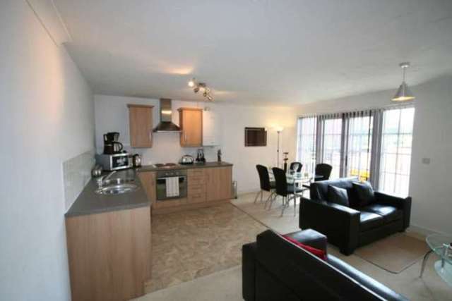  Image of 2 bedroom Apartment to rent in Elphins Drive Warrington WA4 at Elphins Drive  Warrington, WA4 6FZ