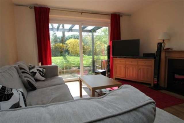  Image of 2 bedroom Maisonette to rent in Engadine Close Croydon CR0 at Croydon, CR0 5UU
