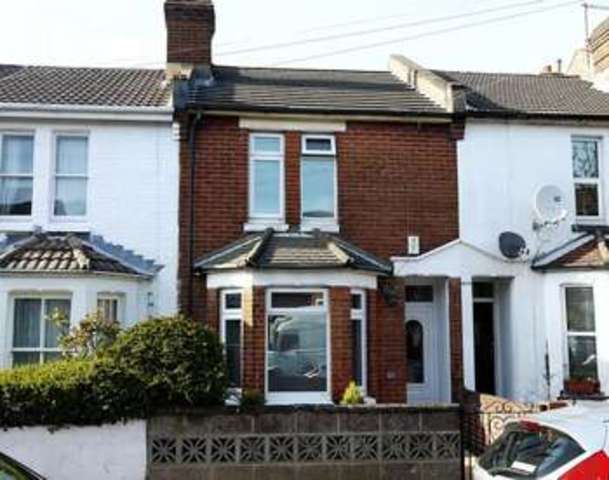  Image of 2 bedroom Terraced house for sale in English Road Southampton SO15 at English Road  Southampton, SO15 8QF
