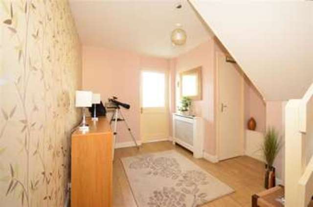  Image of 3 bedroom Semi-Detached house for sale in Erith Road Barnehurst Bexleyheath DA7 at Bexleyheath Kent Bexleyheath, DA7 6BT