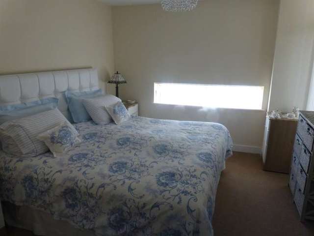  Image of 2 bedroom Apartment for sale in Esplanade Porthcawl CF36 at Porthcawl  Porthcawl, CF36 3YE