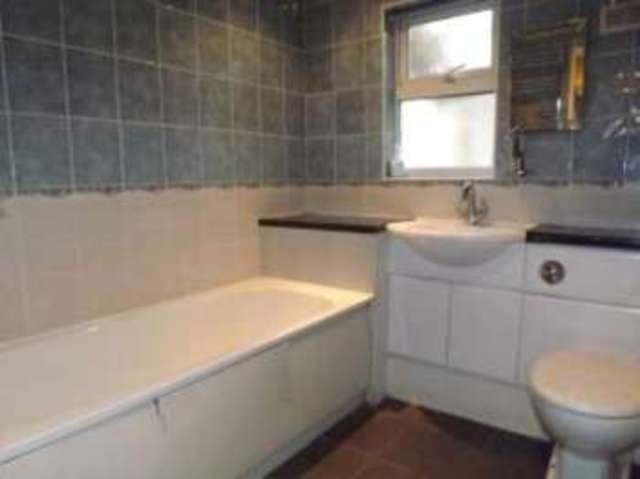  Image of 3 bedroom Terraced house for sale in Eve Road Easton Bristol BS5 at Easton Bristol The Oval, BS5 0JX