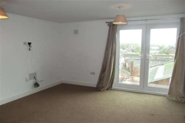  Image of 1 bedroom Flat to rent in Verney Street Exeter EX1 at Exeter, EX1 2FE