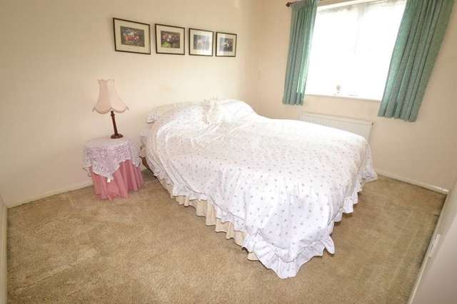  Image of 3 bedroom Semi-Detached house for sale in The Beeches Fair Oak Eastleigh SO50 at Fair Oak Eastleigh, SO50 7NS