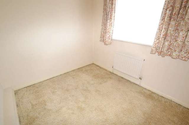  Image of 3 bedroom Semi-Detached house for sale in The Beeches Fair Oak Eastleigh SO50 at Fair Oak Eastleigh, SO50 7NS