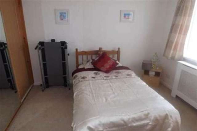  Image of 3 bedroom Detached house to rent in Polmennor Road Falmouth TR11 at Falmouth, TR11 5UX