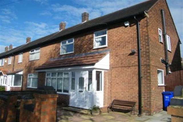  Image of 3 bedroom Semi-Detached house to rent in Ferndown Road Wythenshawe Manchester M23 at Manchester, M23 9AU