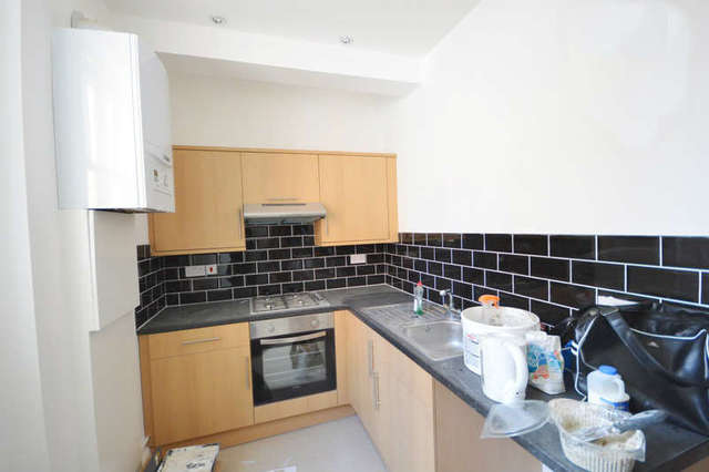  Image of 3 bedroom Flat to rent in Fieldgate Street London E1 at Aldgate  Aldgate East, E1 1ES