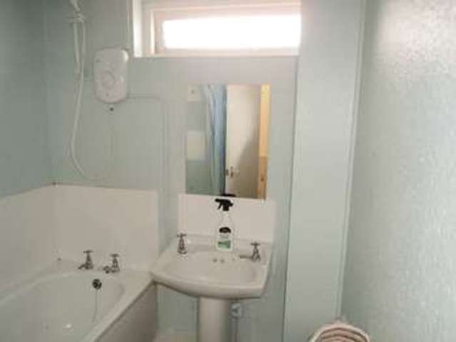  Image of 3 bedroom Flat to rent in Firs Avenue Cardiff CF5 at Firs Avenue Fairwater Cardiff, CF5 3TL