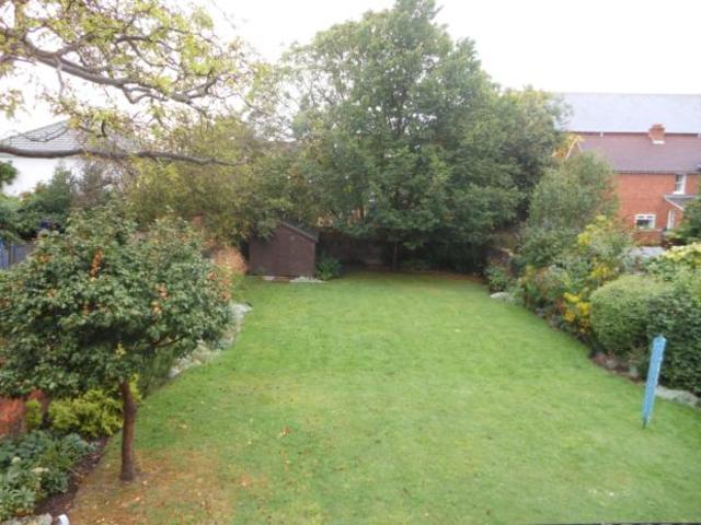  Image of 1 bedroom Flat to rent in Castle Road Bedford MK40 at 60 Castle Road Bedford Bedford, MK40 3PJ