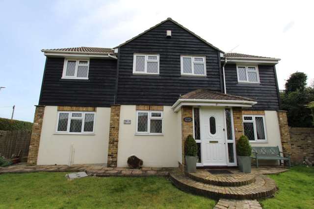  Image of 5 bedroom Detached house for sale in Forge Lane Gravesend DA12 at Forge Lane Chalk Gravesend, DA12 2NE