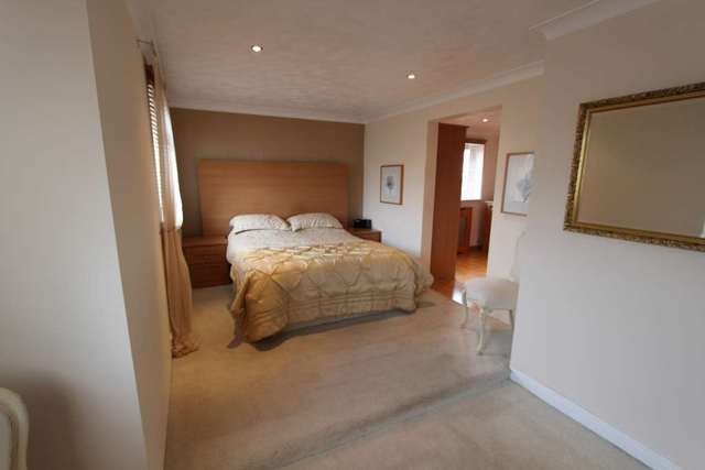  Image of 5 bedroom Detached house for sale in Forge Lane Gravesend DA12 at Forge Lane Chalk Gravesend, DA12 2NE