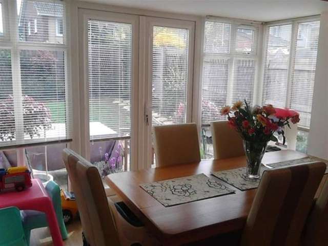  Image of 4 bedroom Detached house for sale in Fowen Close Street BA16 at Street, BA16 0FY