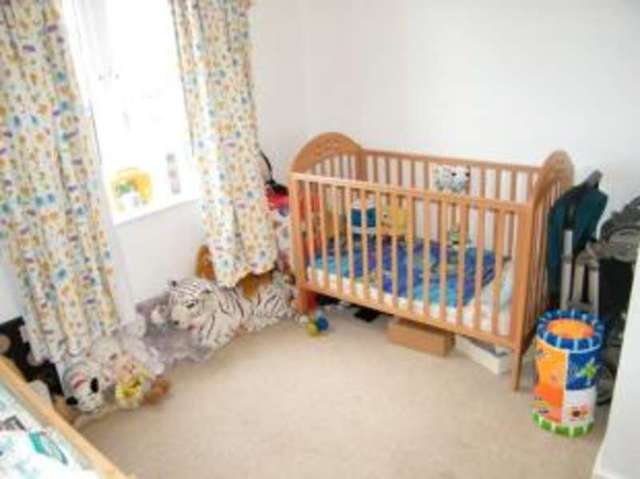  Image of 2 bedroom Flat for sale in Frankel Avenue Swindon SN25 at Swindon Wiltshire Haydon Wick, SN25 2NJ