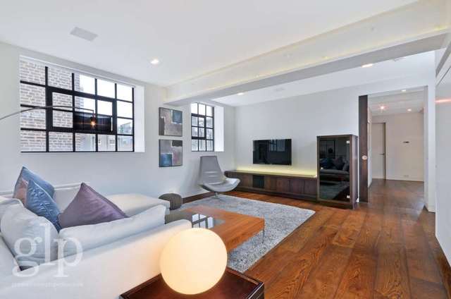  Image of 3 bedroom Apartment to rent in Frederick Close London W2 at Frederick Close Hyde Park London, W2 2HD