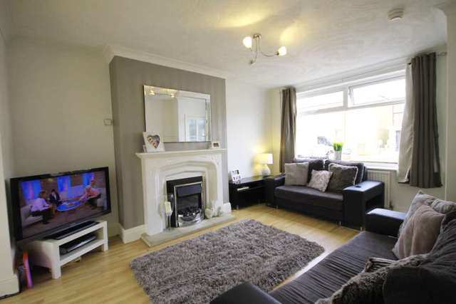  Image of 2 bedroom Mews for sale in Gainsborough Avenue Bolton BL3 at Gainsborough Avenue Morris Green Bolton, BL3 3LN